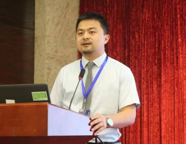 大发在线手机版（大中国区）创新论坛第九百二十五讲：燃烧催化剂的作用机制及碳纳米含能催化剂的独特效应