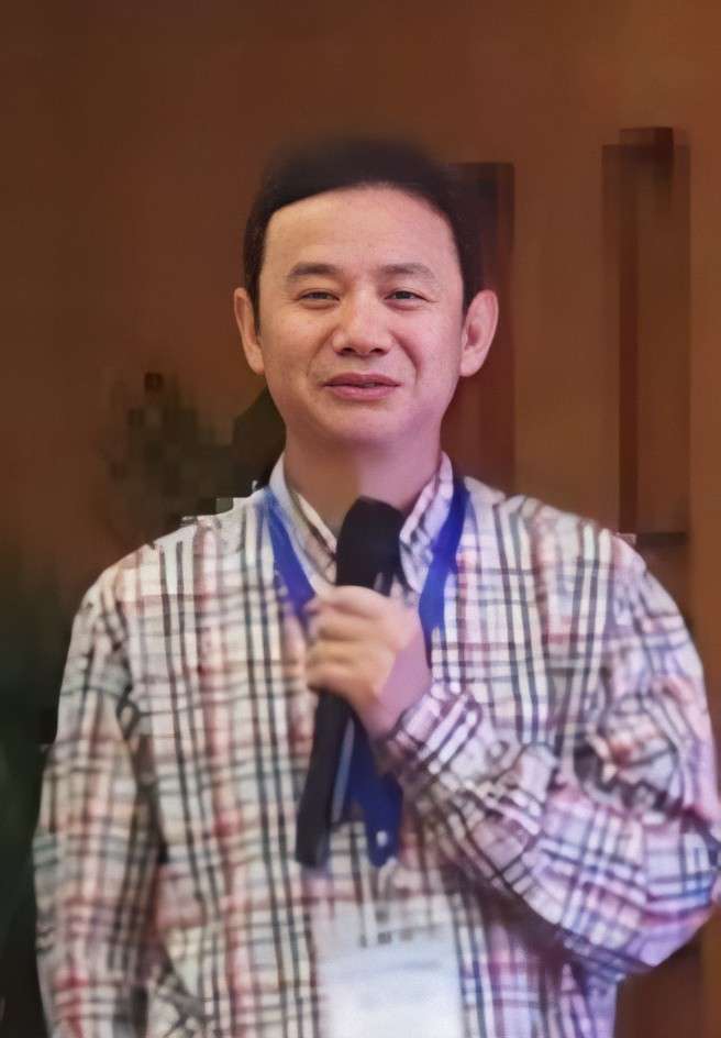 大发在线手机版（大中国区）创新论坛第九百五十四讲： Entropy and Emergency of topological Dynamical Systems 