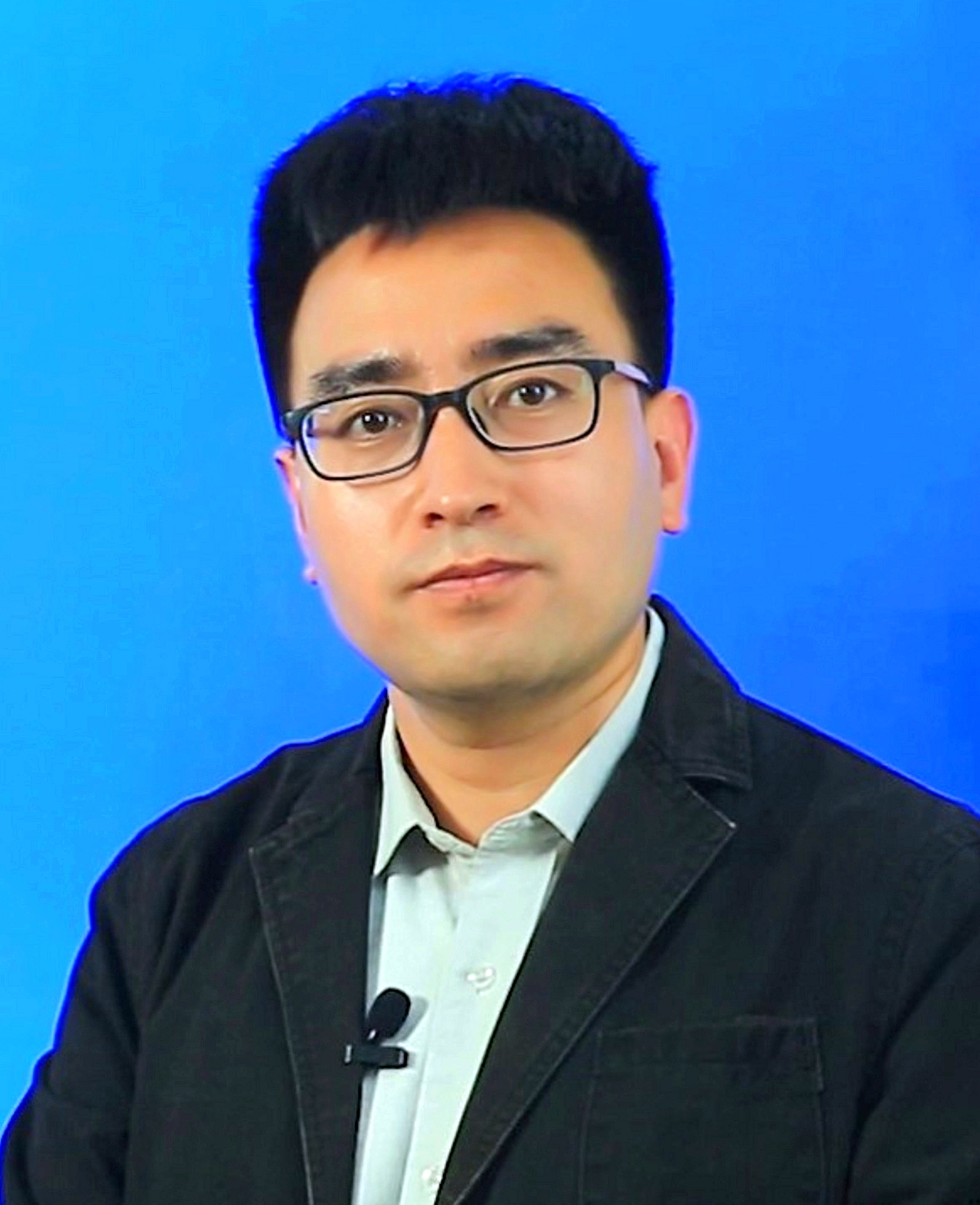 大发在线手机版（大中国区）创新论坛第一千三百七十讲：基于超冷原子的Rosen-Zener-Stückelberg干涉和隧穿