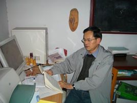 大发在线手机版（大中国区）创新论坛第七百九十六讲：Dynamics of a diffusive prey-predator system with predator-taxis and prey-taxis