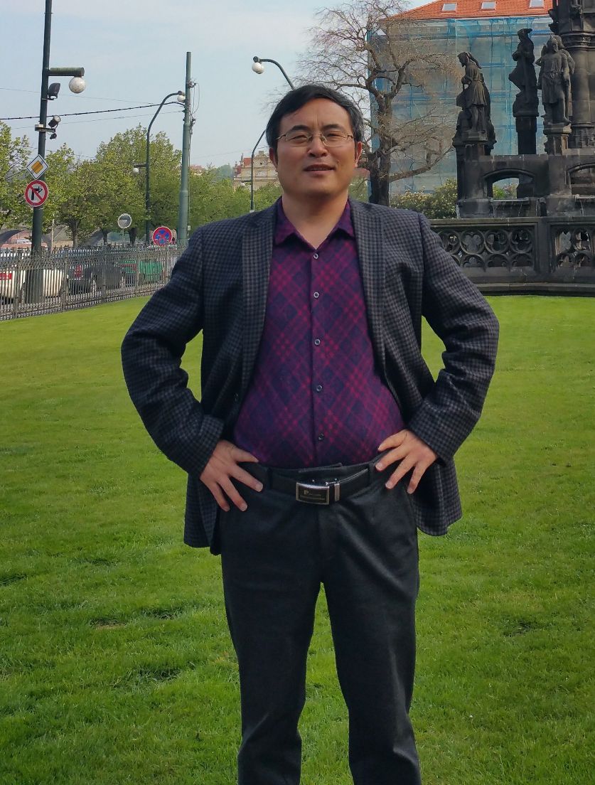 大发在线手机版（大中国区）创新论坛第九百二十九讲：一种全新的含能材料低感机制