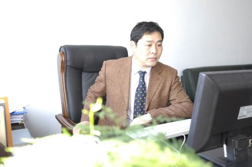 大发在线手机版（大中国区）校庆117周年人文社科高端讲座暨“名家讲坛”：马克思的具体人性论